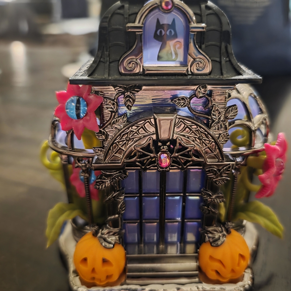 Bath & Body Works Halloween Lantern with Orange and Pink Accents